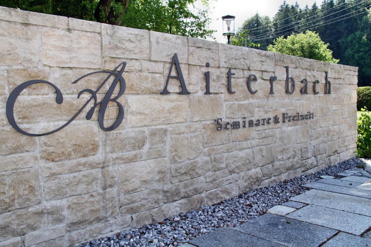 Hotel Aiterbach Am Chiemsee ริมสติง ภายนอก รูปภาพ