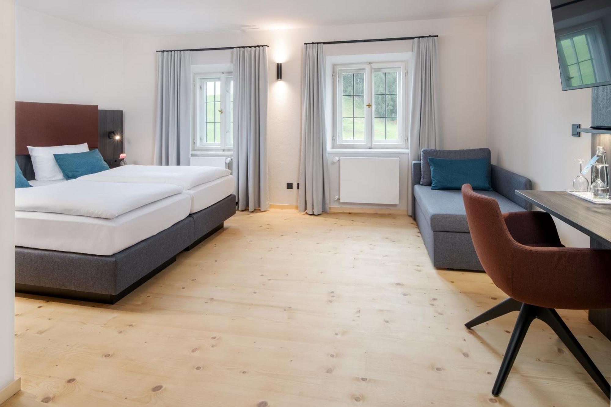 Hotel Aiterbach Am Chiemsee ริมสติง ภายนอก รูปภาพ